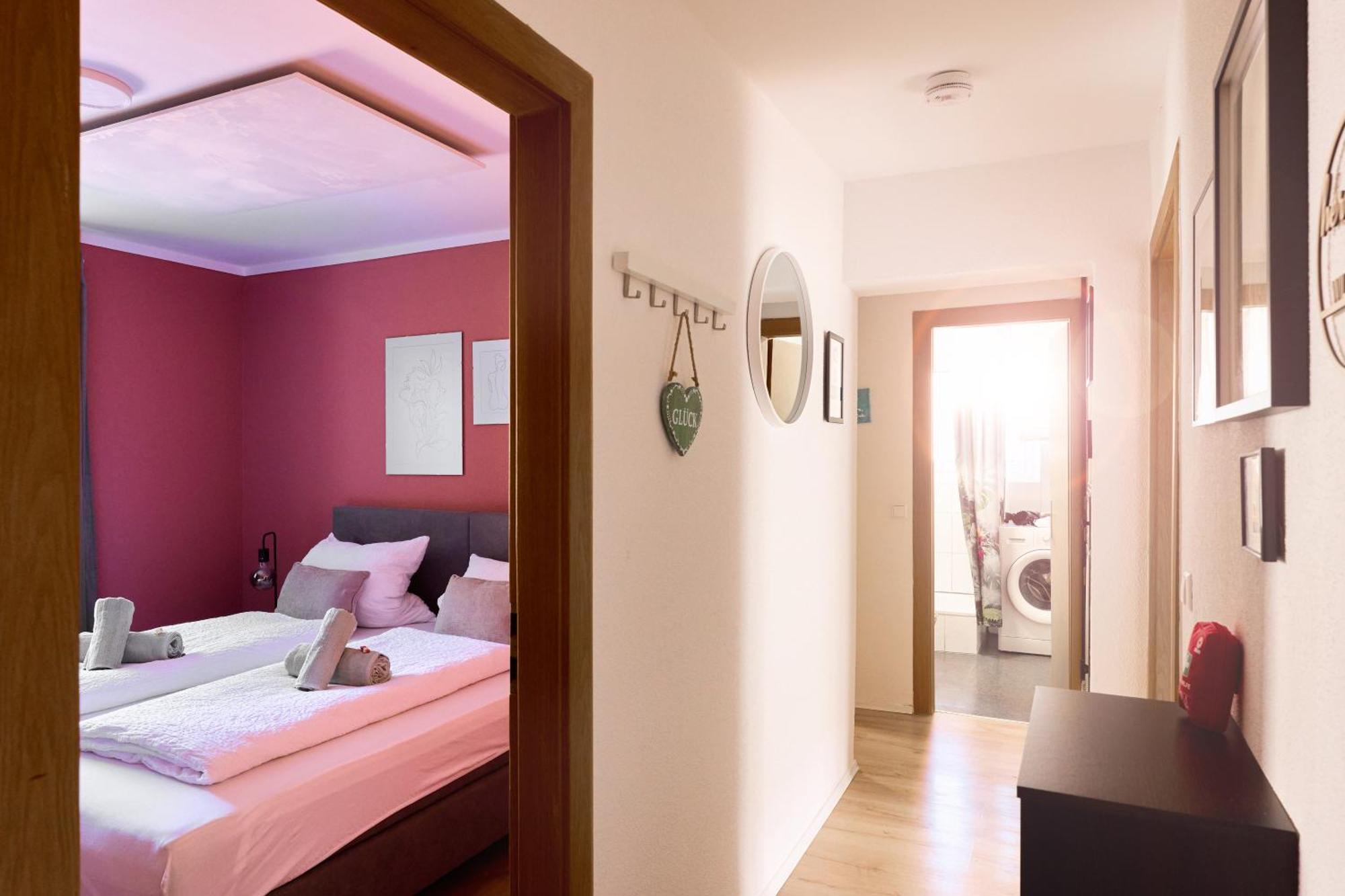 Dreams, 3 Schlafzimmer, Parkplatz, Stadtzentrum 뉴울름 외부 사진