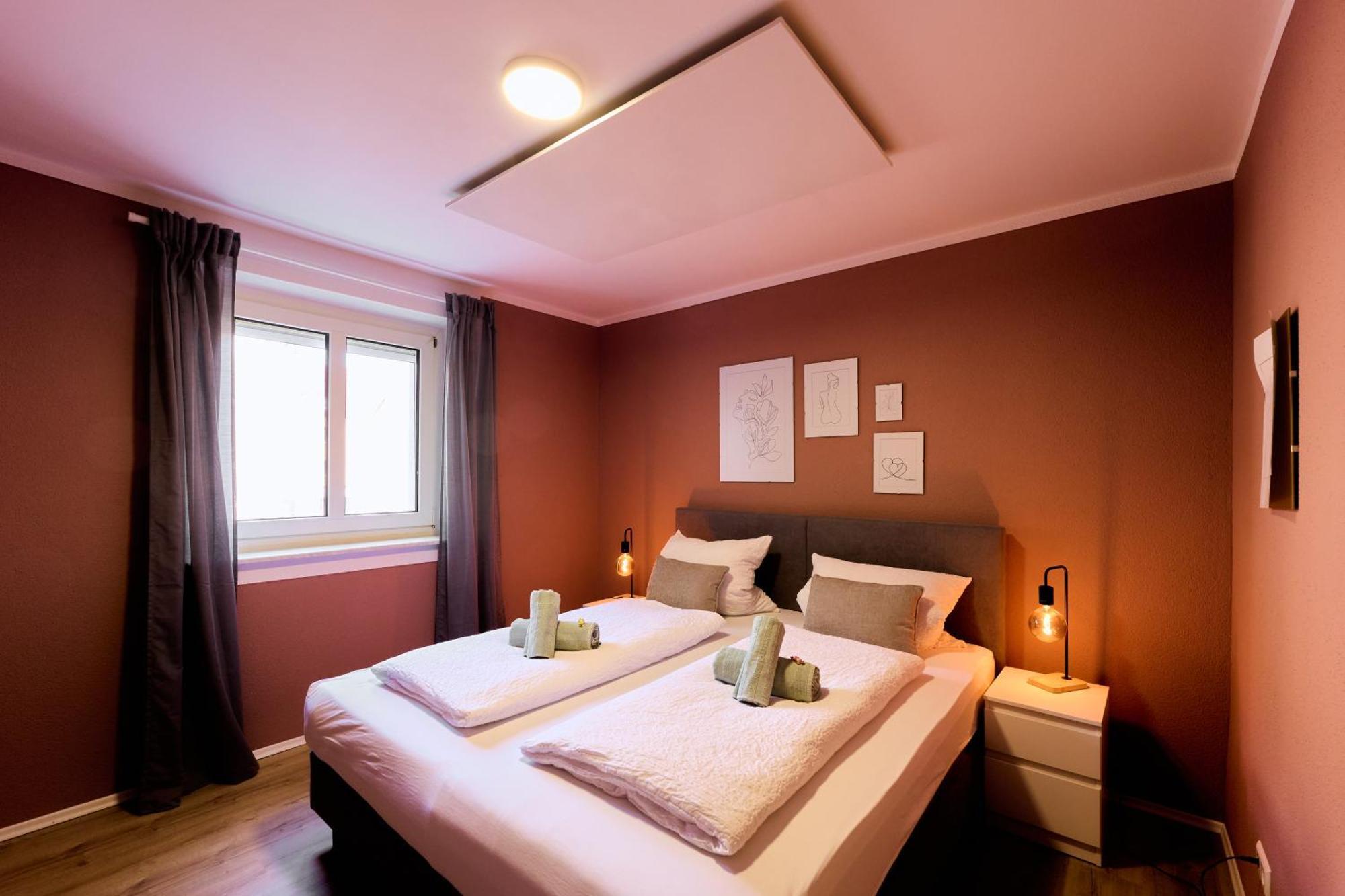 Dreams, 3 Schlafzimmer, Parkplatz, Stadtzentrum 뉴울름 외부 사진